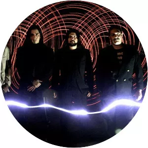 Dynahead - Musical group