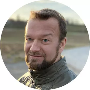 E-Cars WarSince 2020