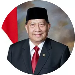 E. E. Mangindaan - Politician