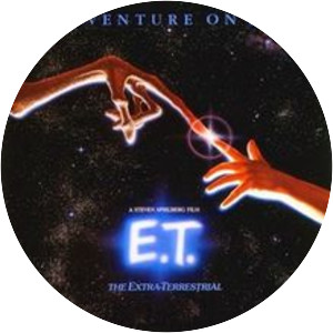 E. T. the Extra-Terrestrial - PG 1982 ‧ Sci-fi/Adventure ‧ 1h 54m