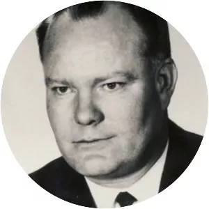 Eagle Keys - Football player