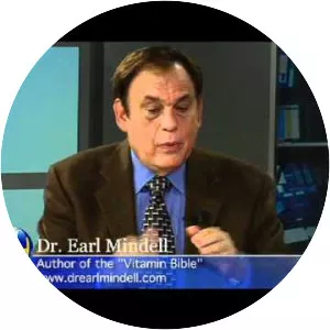 Earl Mindell - Canadian-American writer