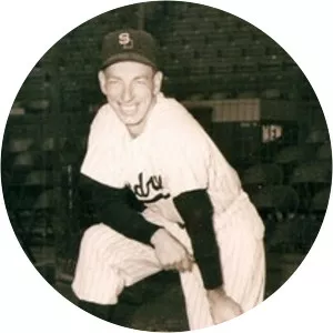 Earl Rapp - Baseball player