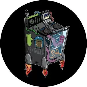 EAZYBAKED - Musical group