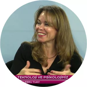 Ebru Tuay photograph