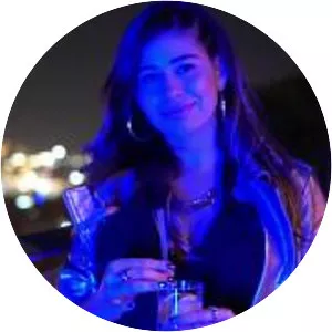 Ece Ekren - Musical artist