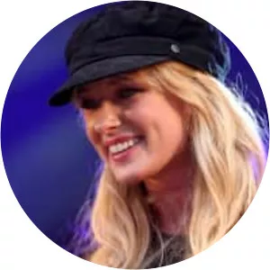 Eda-Ines Etti - Singer