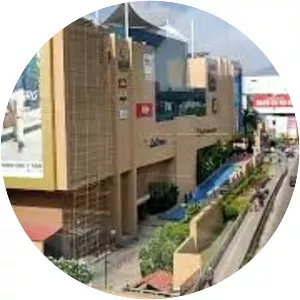 Edapally metro station - 