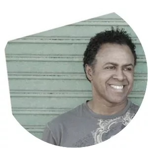 Eddie Hedges - Musical artist