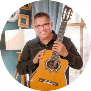 Edgar Devia - Musical artist