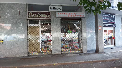 Edicola Cartoleria Mirosa - Stationery store in Settimo Torinese, Italy