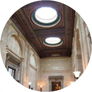 Édifice Ernest-Cormier