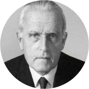 Edmund Snow Carpenter