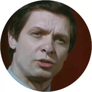 Eduard Khil
