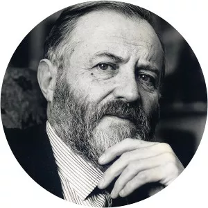 Edward Goldsmith - French environmentalist ‧ James Goldsmith's brother