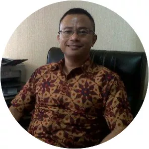 Edwin Manansang - Indonesian actor