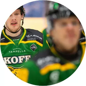 Eemeli Suomi - Ice hockey player