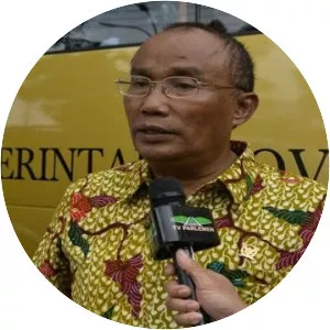 effendi sianipar