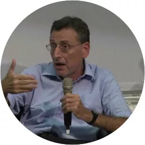 Efraim Karsh - Israeli historian