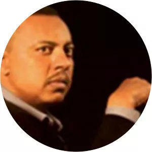 Efrem Tamiru - Musical artist