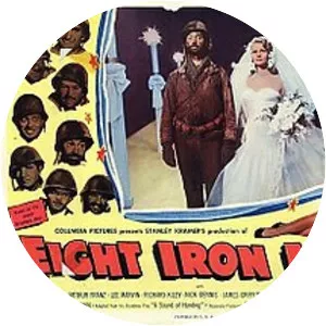 Eight Iron Men - 1952 ‧ Drama ‧ 1h 20m