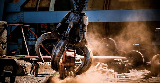 Eigl Schrott GmbH - ENTSORGUNG | CONTAINERDIENST | RECYCLING - Waste management service in Austria