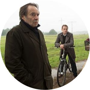 Ein Kommissar kehrt zurück - Movie