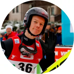 Einar Lurås Oftebro