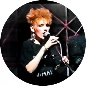 Eirin Peryglus - Musical artist