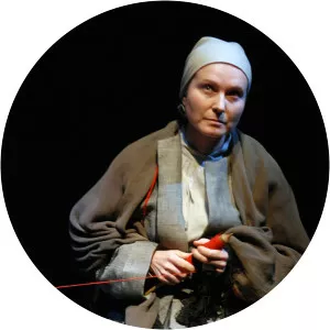 ekaterina vishnevaya олена яблочна