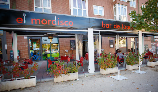 El Mordisco Bar de Tapas Restaurant - Restaurant