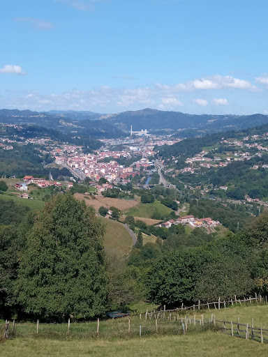 El Navaliegu - Hiking area in Spain