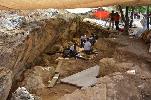El Valle de los Neandertales