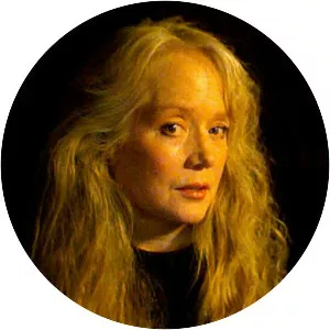 Elaine Lee - American actress