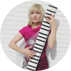 Elaine Walker - Composer