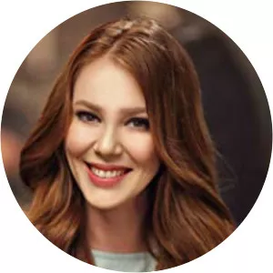 Elçin Sangu - Turkish actress