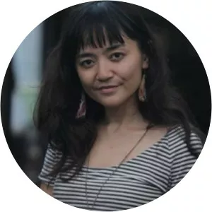 Elda Suryani photograph