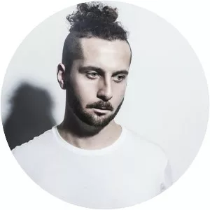 Elderbrook - Musician