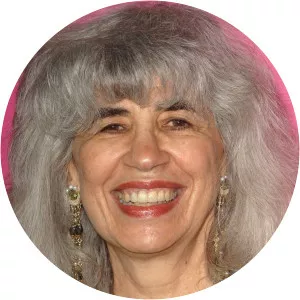 Eleanor Bergstein - American writer