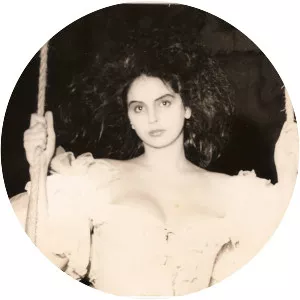 Elena Andrade photograph