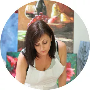 Elena Bond - Visual artist