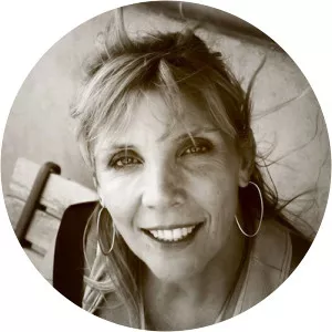 Elena Ferretti - Italian singer