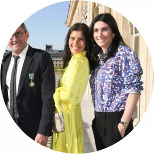 Elena Foïs - Physician