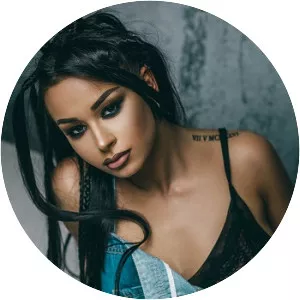 Elena Kitić - Serbian singer-songwriter