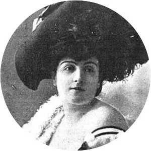 Elena Salvador