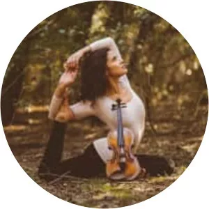 Elena Urioste - Musical artist