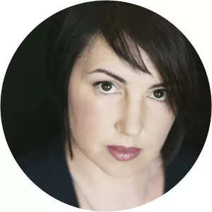 Eleni Hale photograph