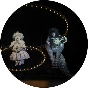 Elenit - Theatrical production