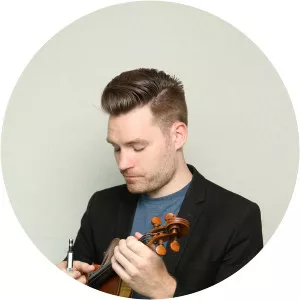 Eli Bishop - Musical artist