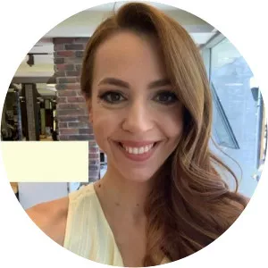 Elif Zapsu photograph